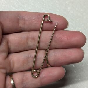 Elegant Gold Safety Pin Brooch